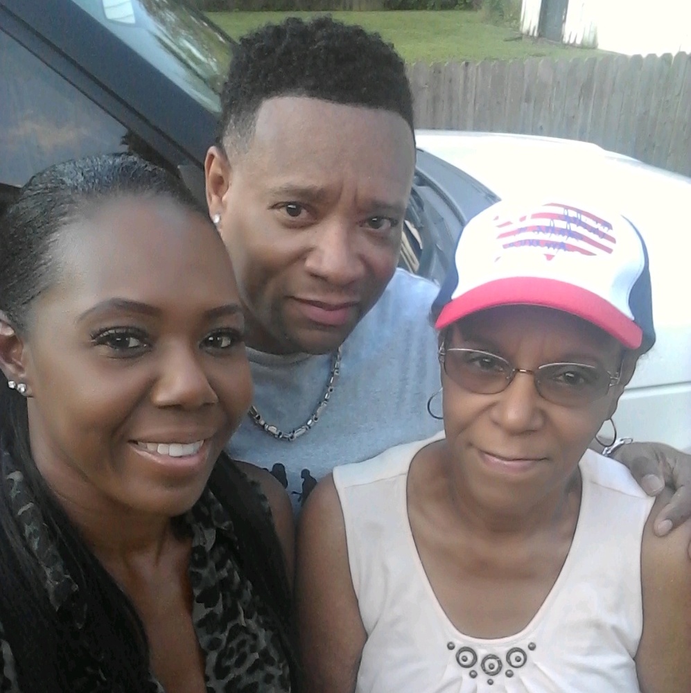 Meet your Posher, Qua.